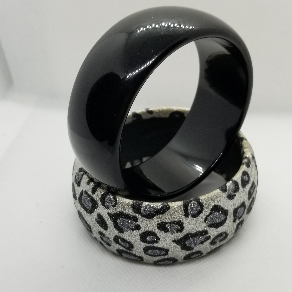 Bracelets -Chunky Bangle